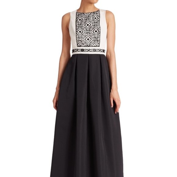 SHOSHANA MIDNIGHT Carolina Embroidered Bi-color Gown